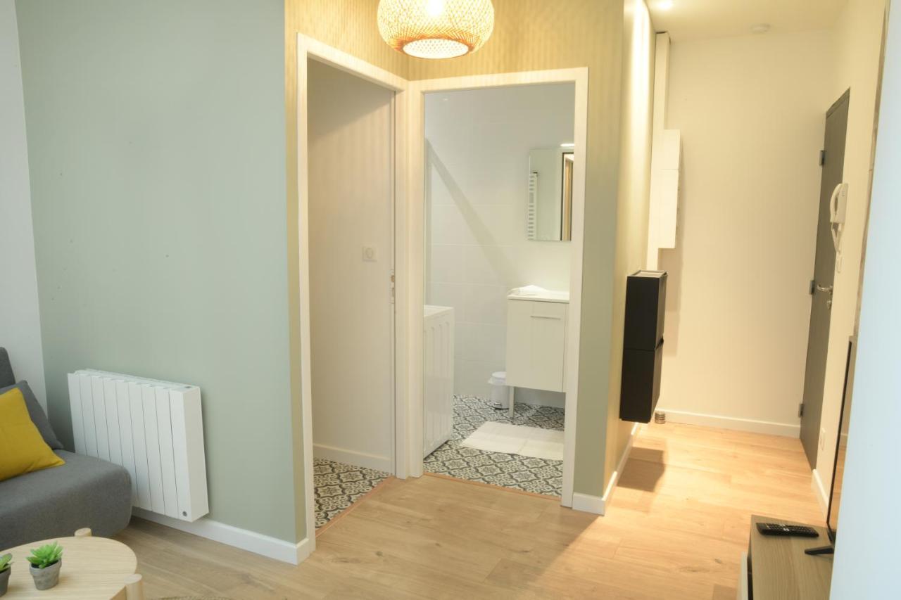 קונייאק T2 Avec Verriere Situe En Hyper Centre Avec Wifi, Linge, Draps, Savons Et Serviettes Fournis מראה חיצוני תמונה